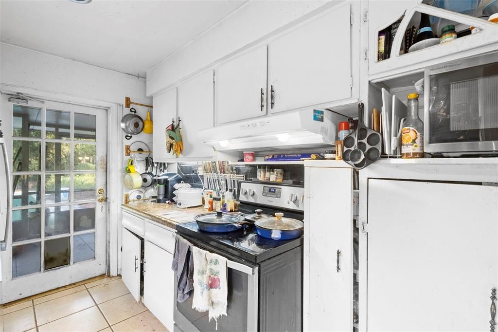 En Venta: $399,900 (8 camas, 4 baños, 3072 Pies cuadrados)