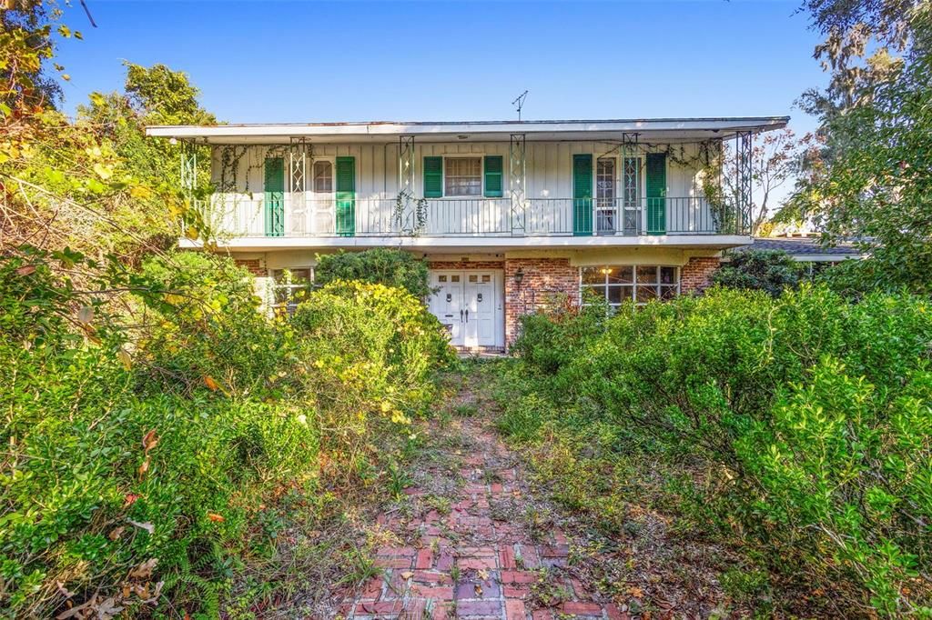 En Venta: $399,900 (8 camas, 4 baños, 3072 Pies cuadrados)