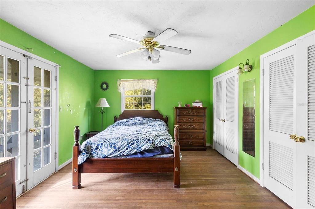 En Venta: $399,900 (8 camas, 4 baños, 3072 Pies cuadrados)