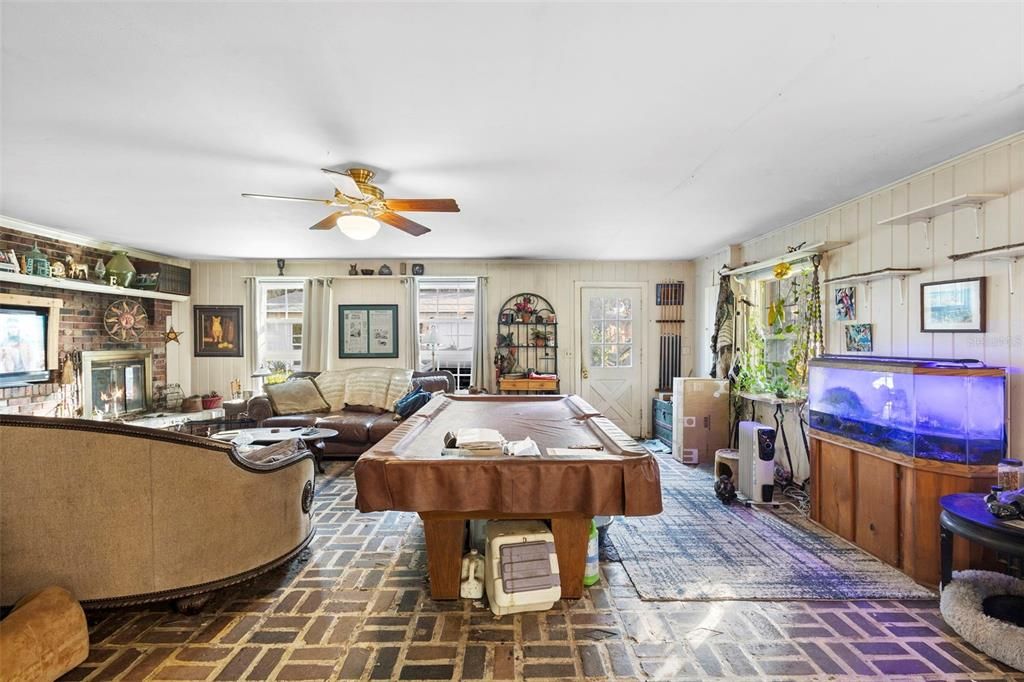 En Venta: $399,900 (8 camas, 4 baños, 3072 Pies cuadrados)