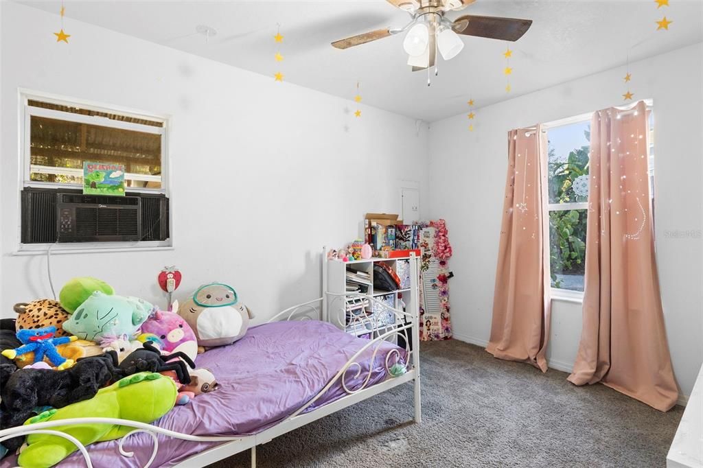 En Venta: $399,900 (8 camas, 4 baños, 3072 Pies cuadrados)