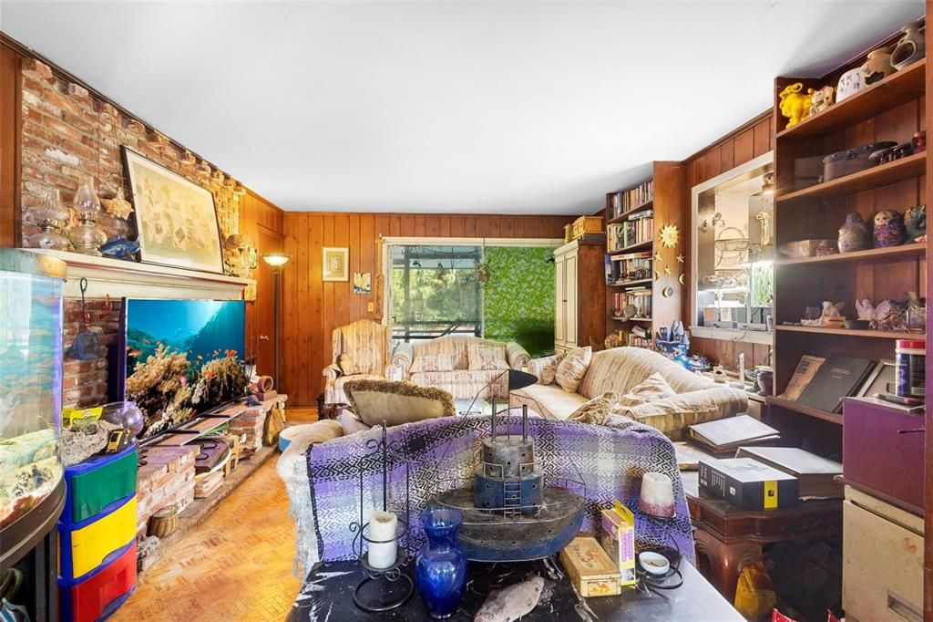 En Venta: $399,900 (8 camas, 4 baños, 3072 Pies cuadrados)