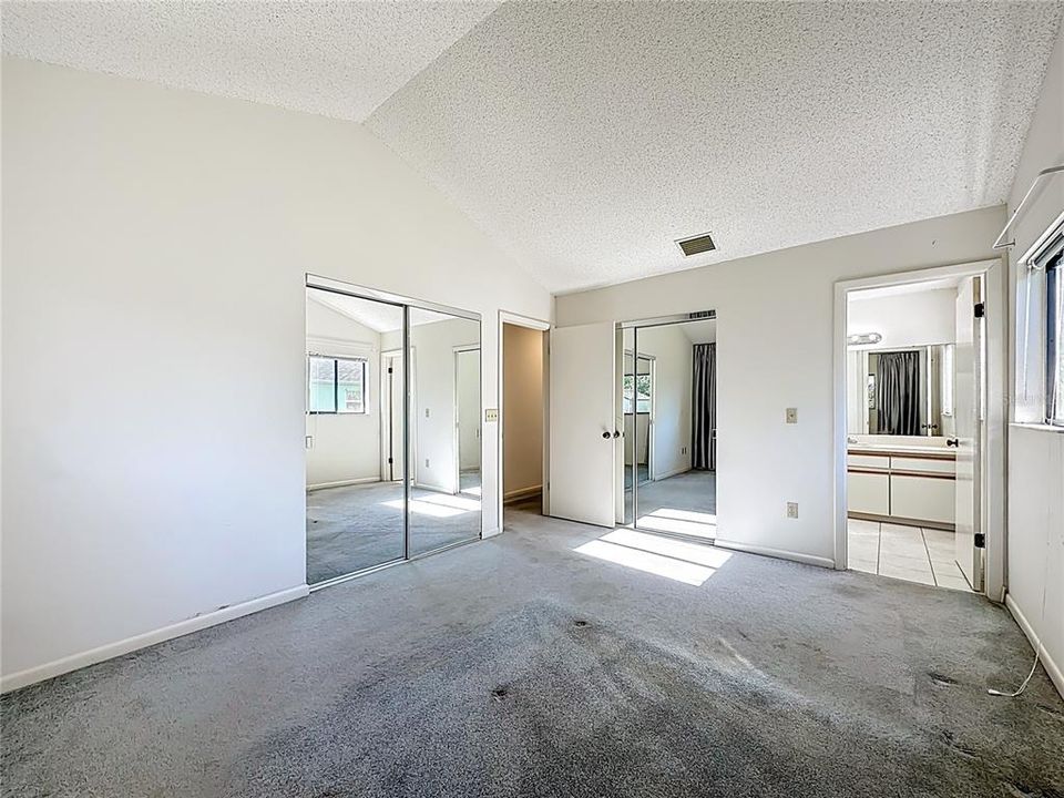 For Sale: $340,000 (3 beds, 2 baths, 1785 Square Feet)