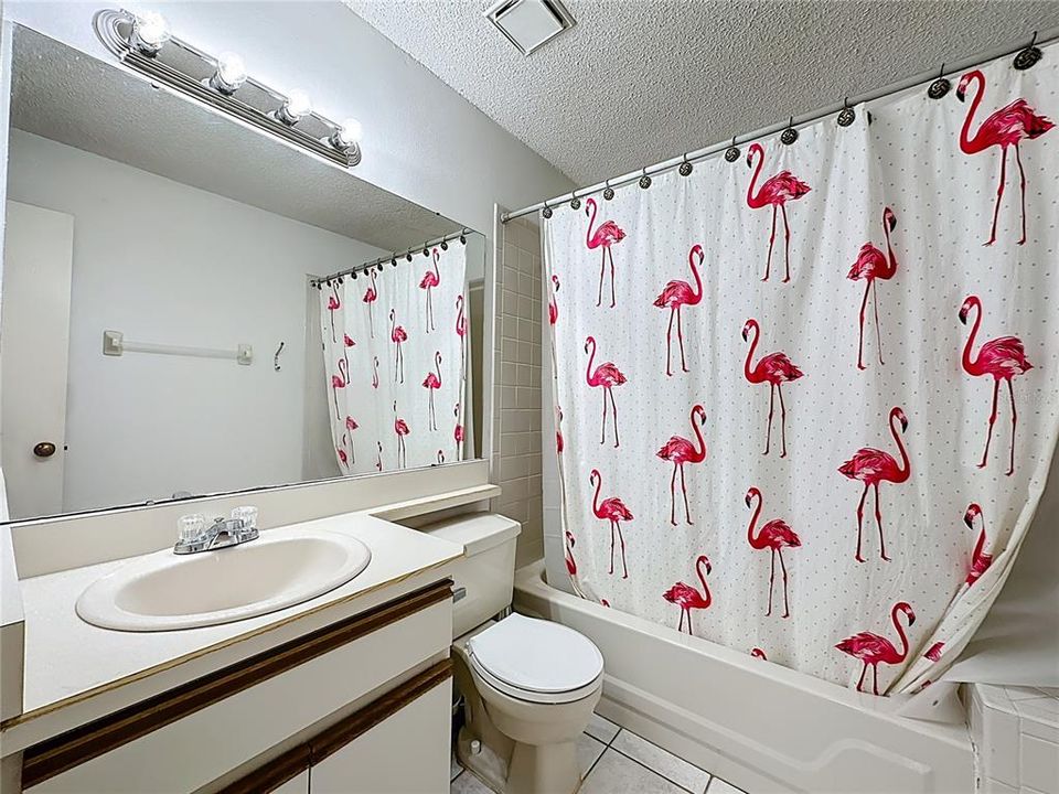 For Sale: $340,000 (3 beds, 2 baths, 1785 Square Feet)