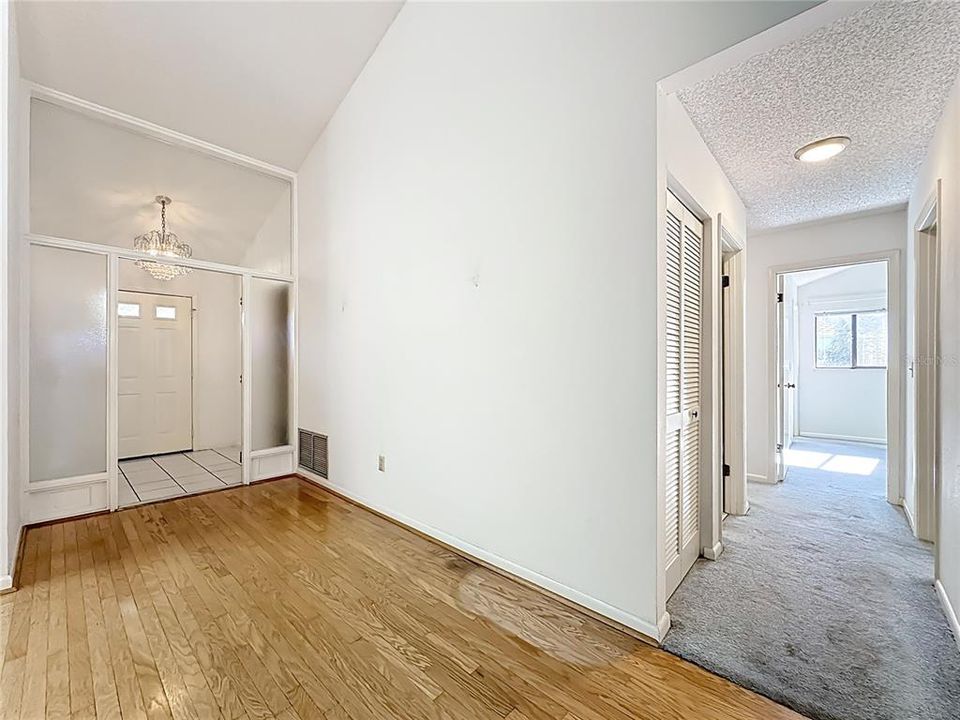 For Sale: $340,000 (3 beds, 2 baths, 1785 Square Feet)