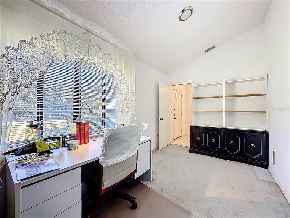 For Sale: $340,000 (3 beds, 2 baths, 1785 Square Feet)