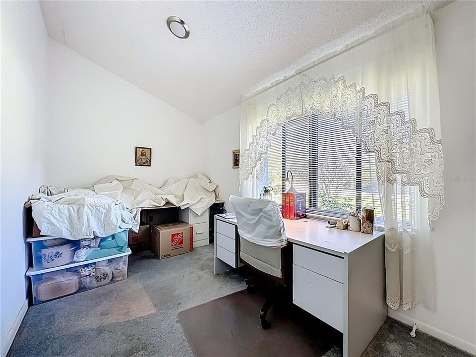 For Sale: $340,000 (3 beds, 2 baths, 1785 Square Feet)