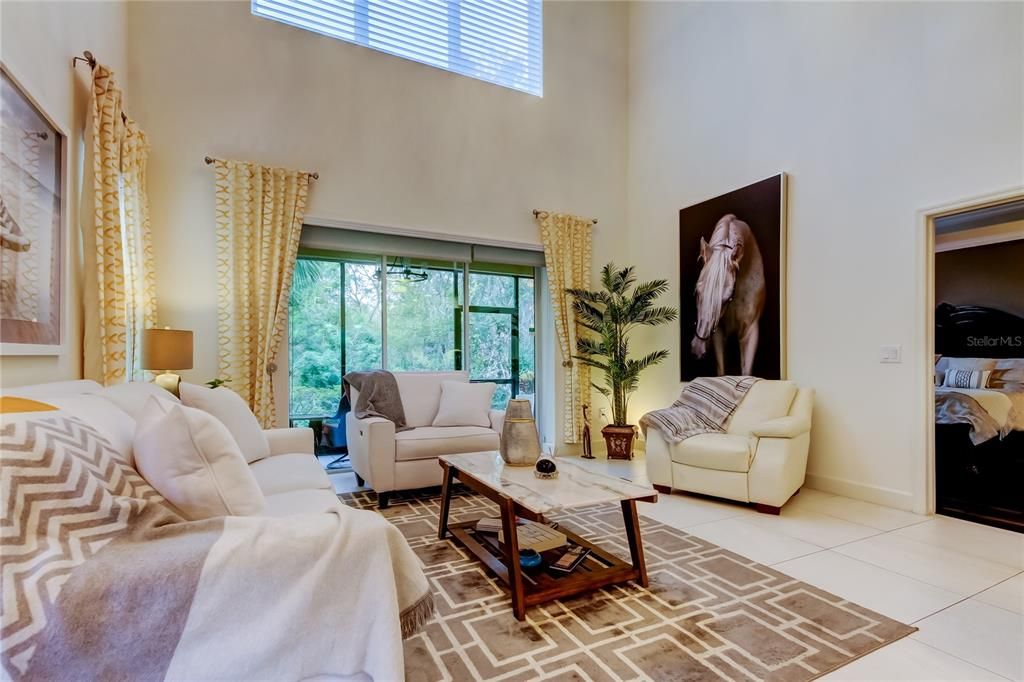 For Rent: $3,500 (3 beds, 2 baths, 2368 Square Feet)