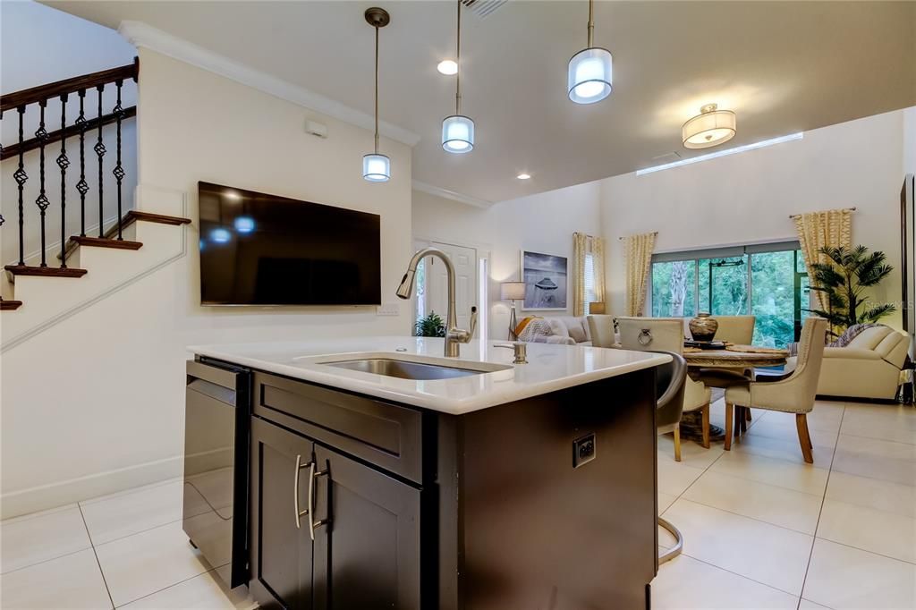 For Rent: $3,500 (3 beds, 2 baths, 2368 Square Feet)