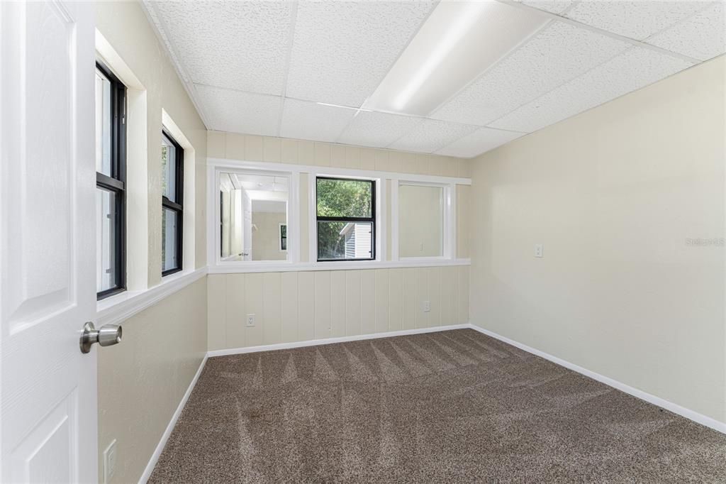 待售: $369,900 (2 贝兹, 1 浴室, 1020 平方英尺)