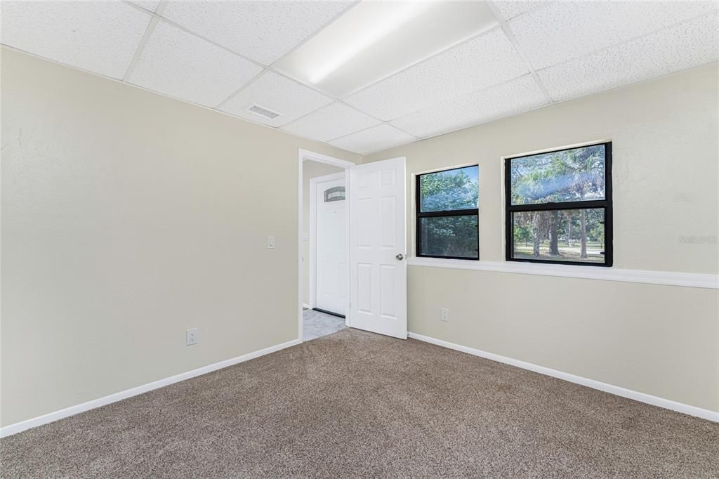 待售: $369,900 (2 贝兹, 1 浴室, 1020 平方英尺)