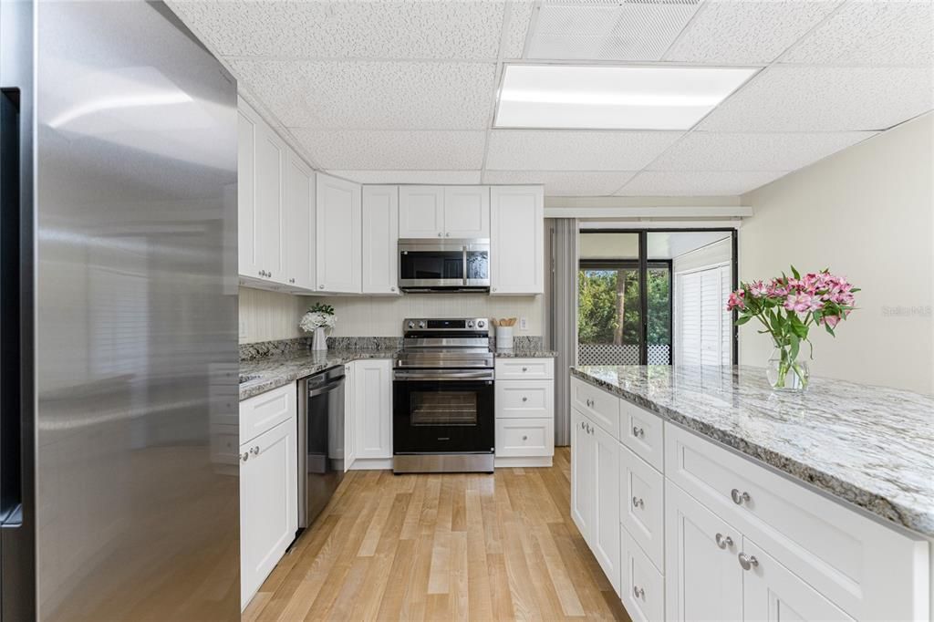 待售: $369,900 (2 贝兹, 1 浴室, 1020 平方英尺)