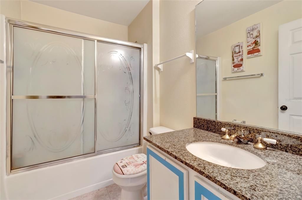 На продажу: $425,000 (4 спален, 2 ванн, 2142 Квадратных фут)