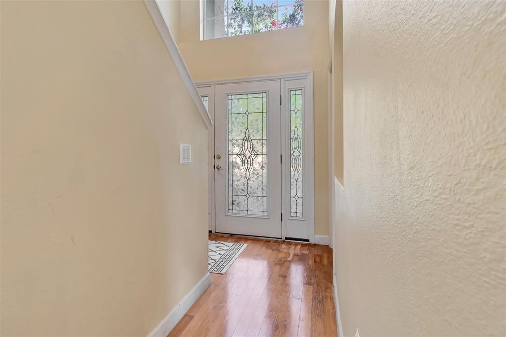 На продажу: $425,000 (4 спален, 2 ванн, 2142 Квадратных фут)