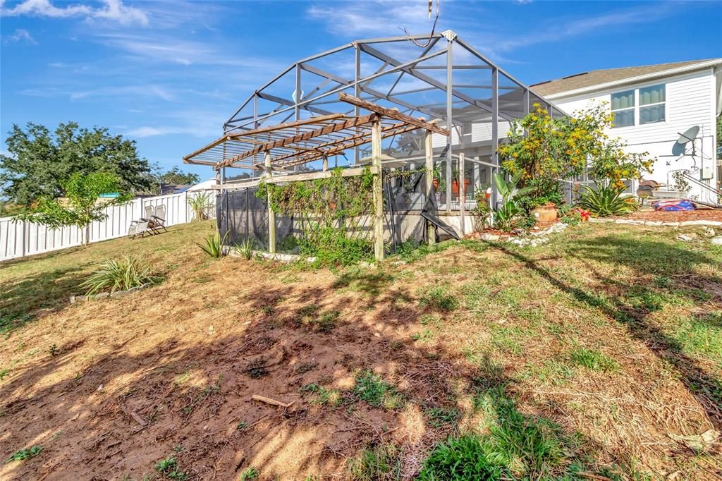 На продажу: $425,000 (4 спален, 2 ванн, 2142 Квадратных фут)