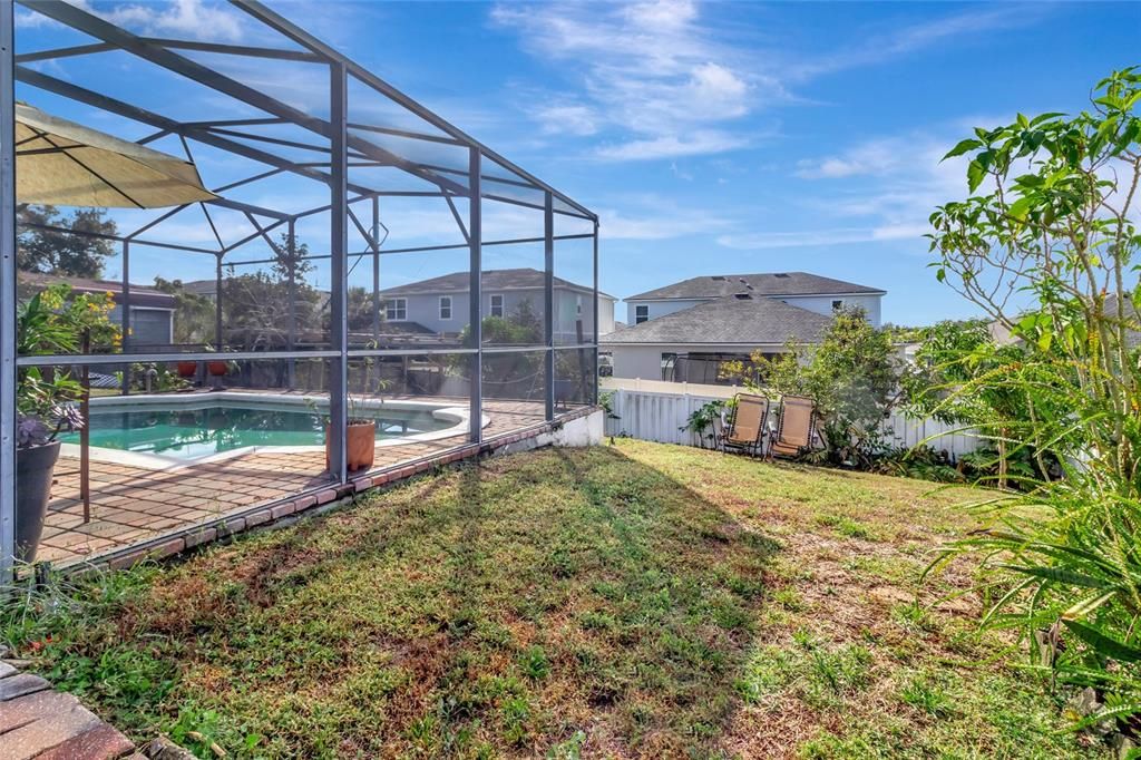 На продажу: $425,000 (4 спален, 2 ванн, 2142 Квадратных фут)