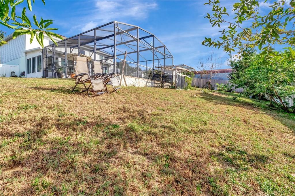 На продажу: $425,000 (4 спален, 2 ванн, 2142 Квадратных фут)