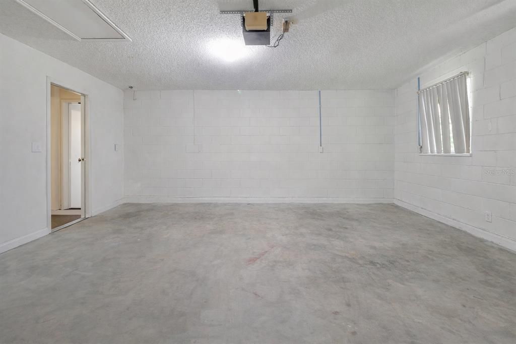 На продажу: $425,000 (4 спален, 2 ванн, 2142 Квадратных фут)