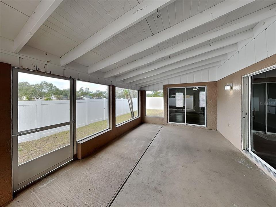 В аренду: $2,079 (3 спален, 2 ванн, 1421 Квадратных фут)