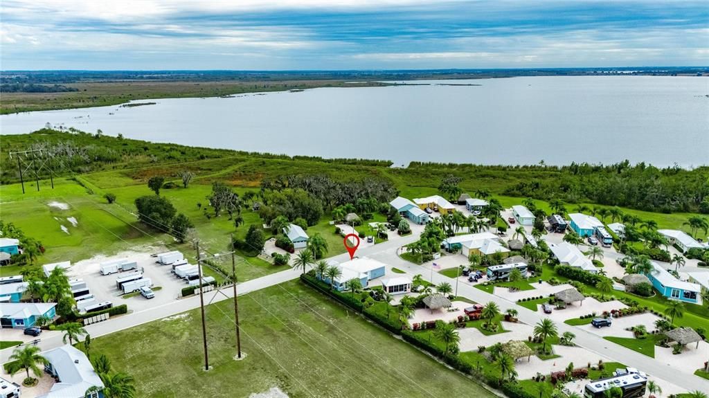 待售: $549,900 (2 贝兹, 2 浴室, 1669 平方英尺)