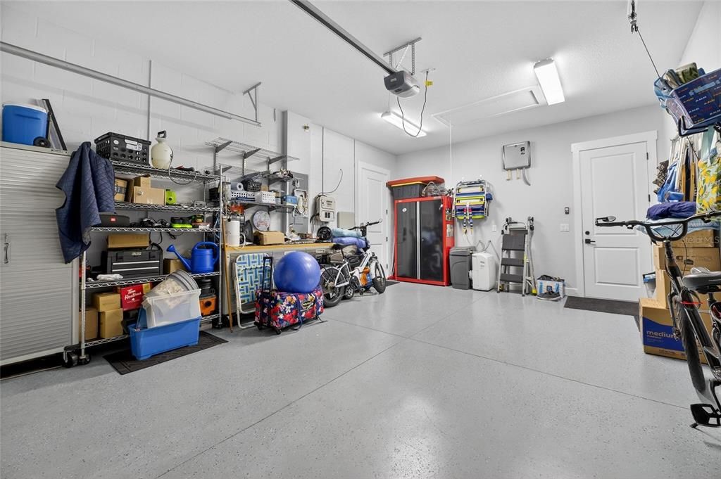 待售: $549,900 (2 贝兹, 2 浴室, 1669 平方英尺)