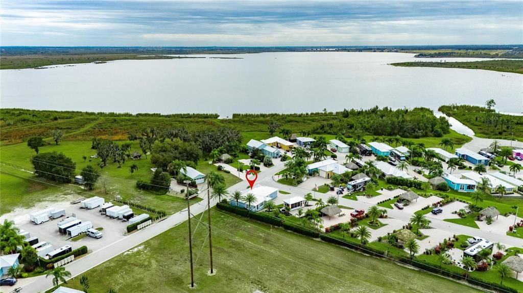 待售: $549,900 (2 贝兹, 2 浴室, 1669 平方英尺)