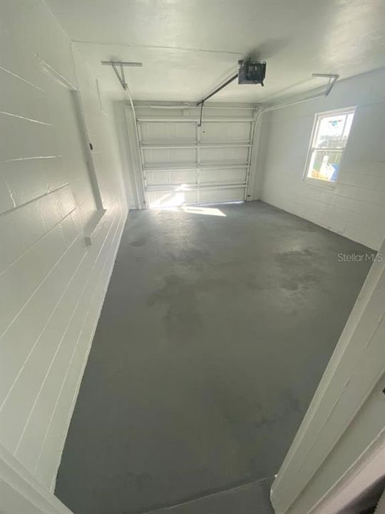 For Rent: $1,950 (3 beds, 2 baths, 1516 Square Feet)