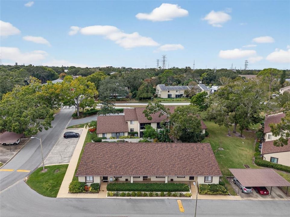 For Sale: $250,000 (2 beds, 2 baths, 1090 Square Feet)