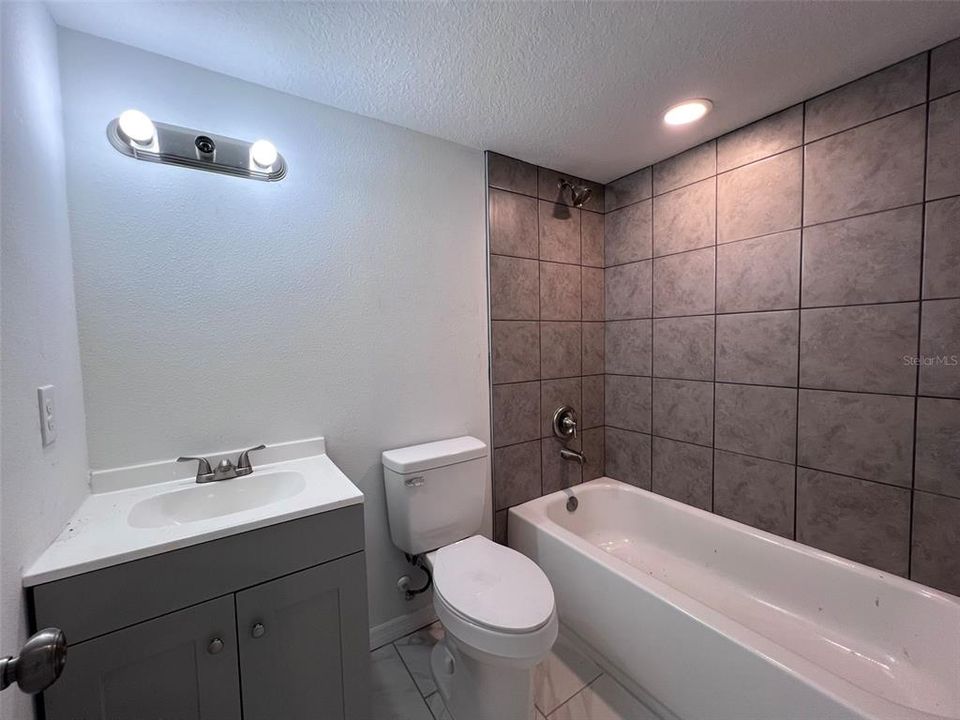 For Rent: $1,500 (2 beds, 2 baths, 1040 Square Feet)