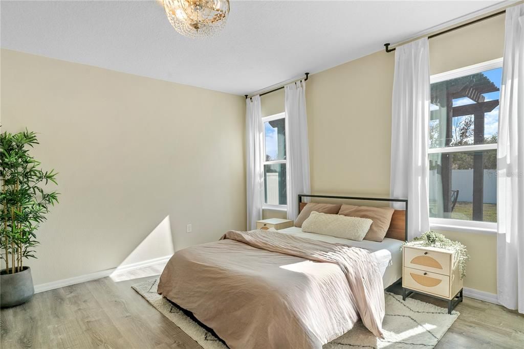 For Sale: $340,000 (3 beds, 2 baths, 1320 Square Feet)