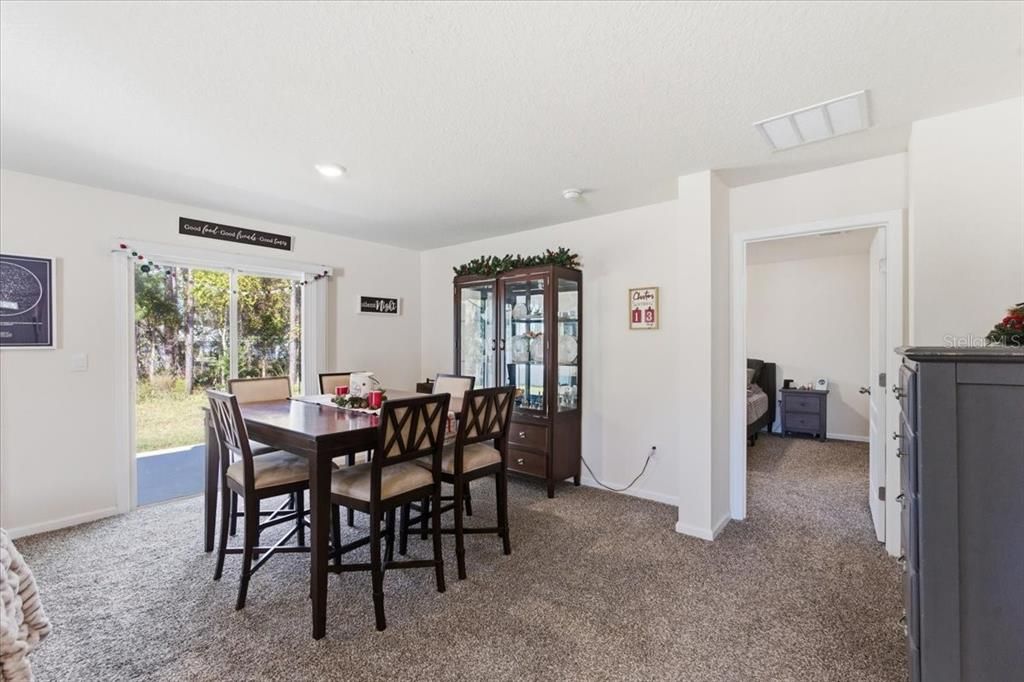 For Sale: $344,500 (4 beds, 2 baths, 1862 Square Feet)