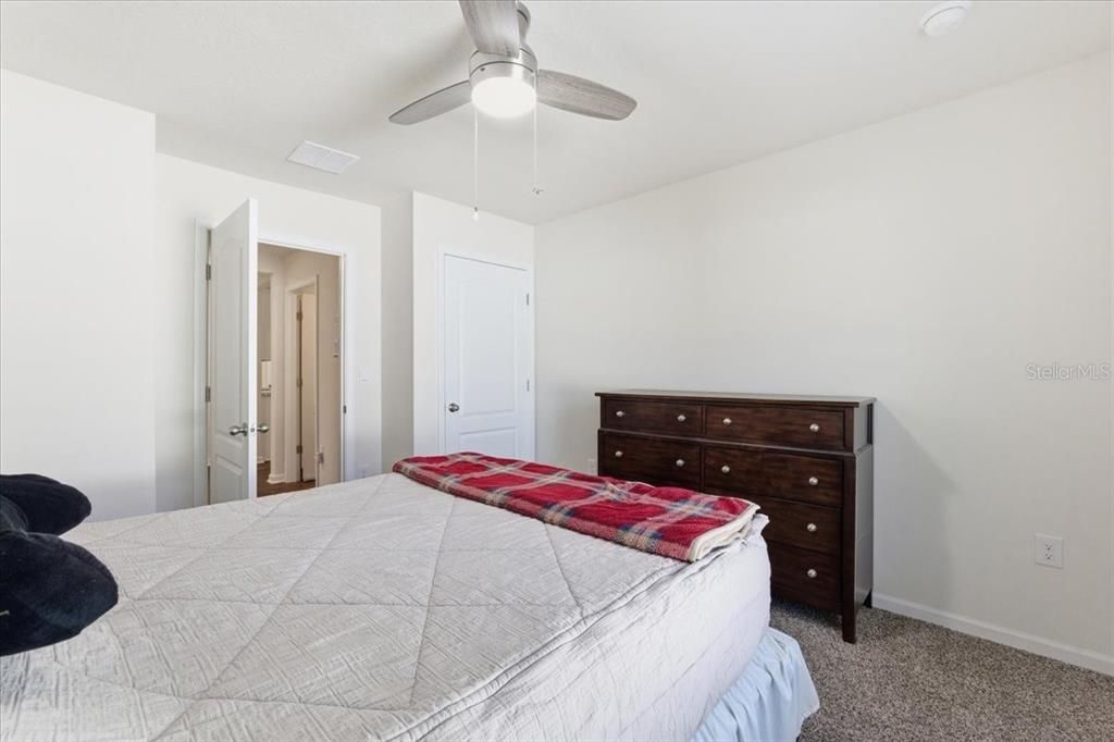 For Sale: $344,500 (4 beds, 2 baths, 1862 Square Feet)