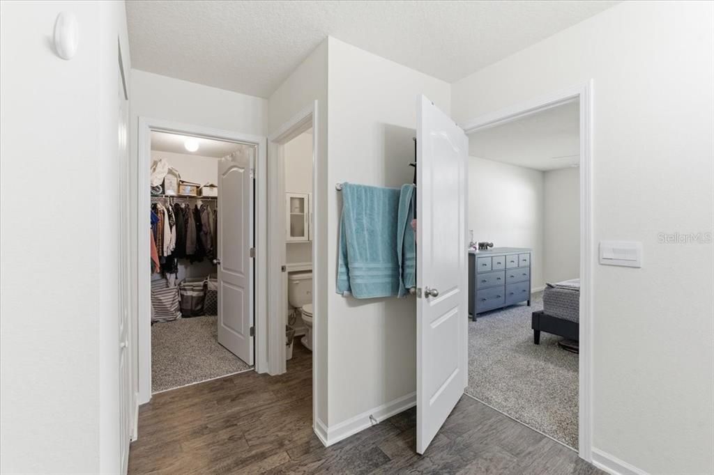 For Sale: $344,500 (4 beds, 2 baths, 1862 Square Feet)