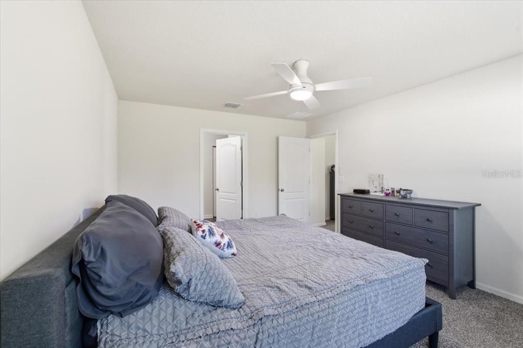 For Sale: $344,500 (4 beds, 2 baths, 1862 Square Feet)