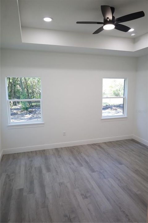 En Venta: $295,000 (3 camas, 2 baños, 1190 Pies cuadrados)