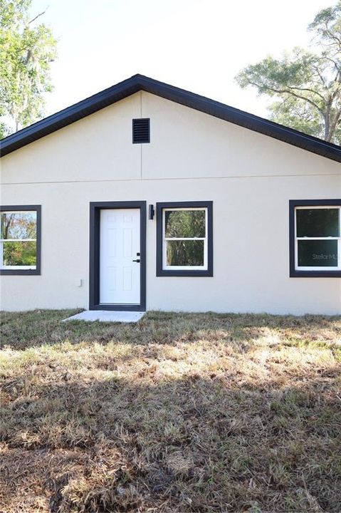 En Venta: $295,000 (3 camas, 2 baños, 1190 Pies cuadrados)