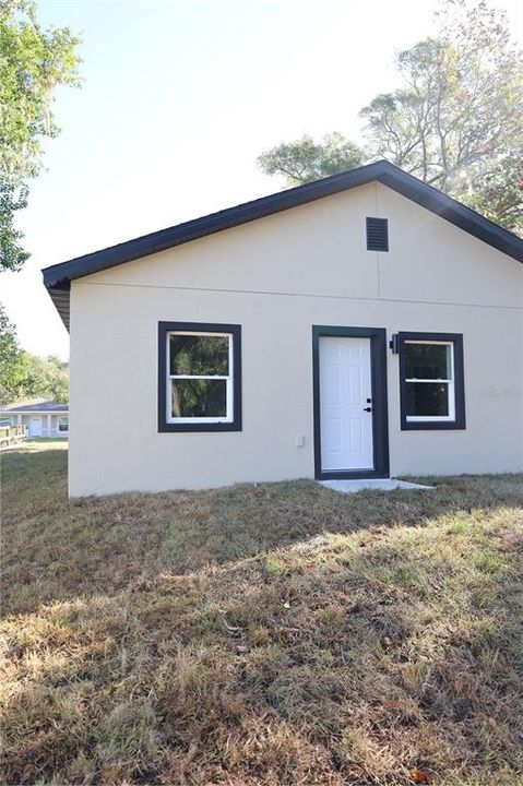 En Venta: $295,000 (3 camas, 2 baños, 1190 Pies cuadrados)