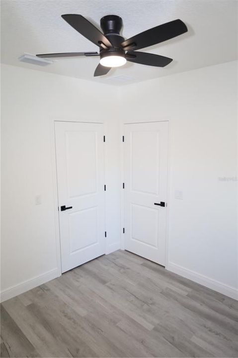 En Venta: $295,000 (3 camas, 2 baños, 1190 Pies cuadrados)