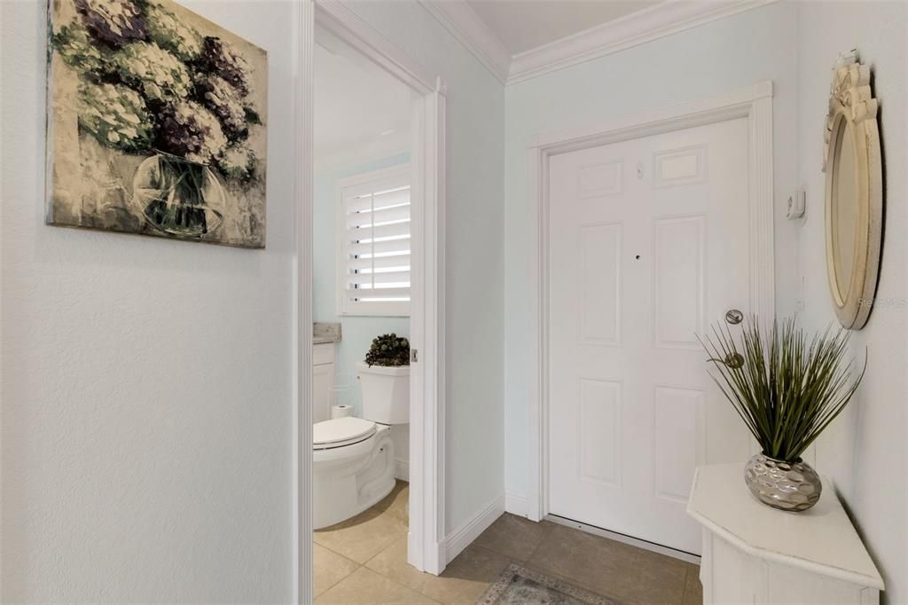 For Sale: $535,000 (1 beds, 1 baths, 855 Square Feet)