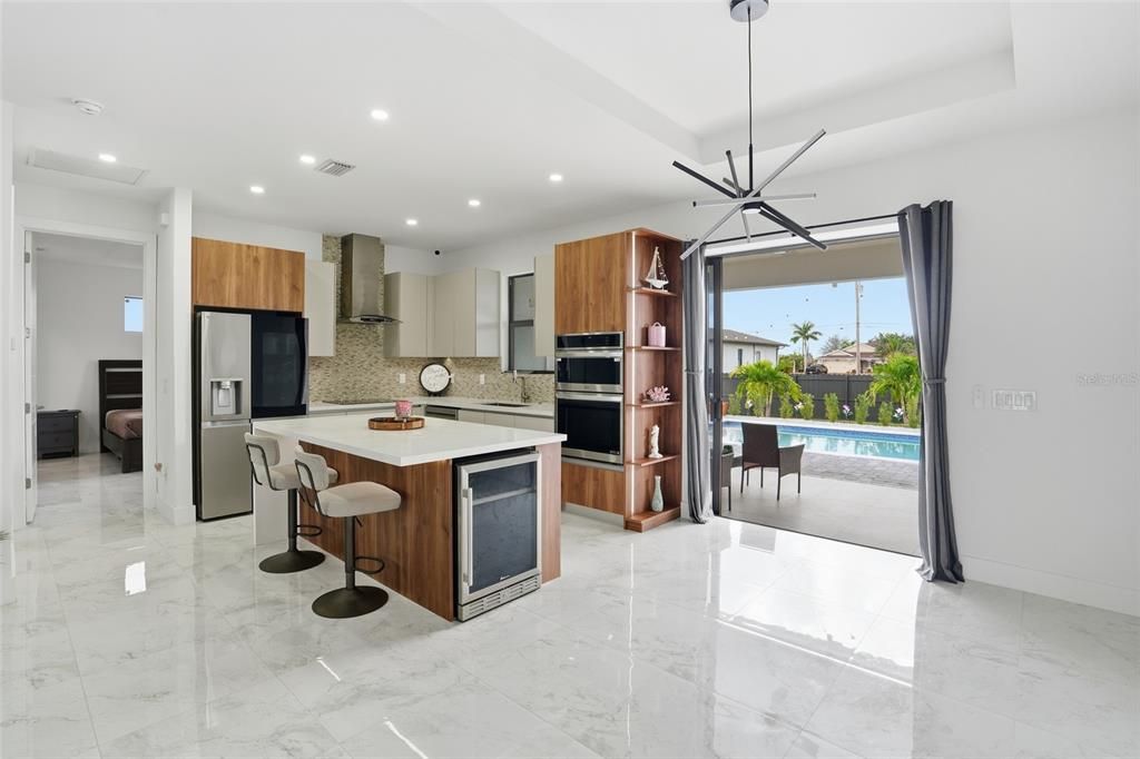 En Venta: $449,900 (3 camas, 2 baños, 1410 Pies cuadrados)