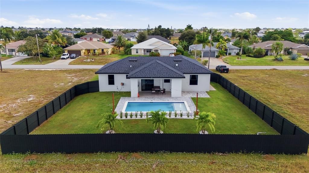 En Venta: $449,900 (3 camas, 2 baños, 1410 Pies cuadrados)