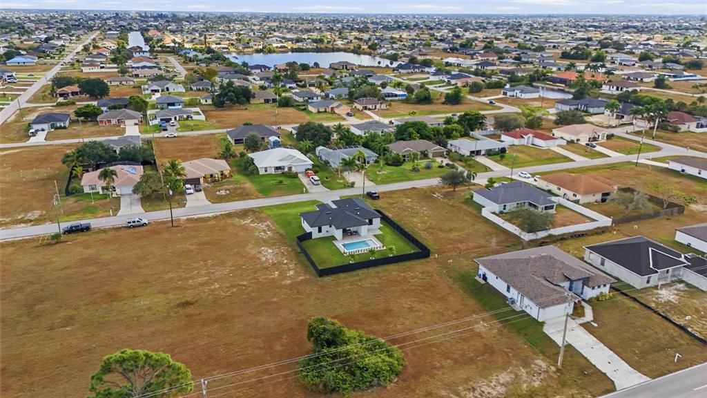 En Venta: $449,900 (3 camas, 2 baños, 1410 Pies cuadrados)