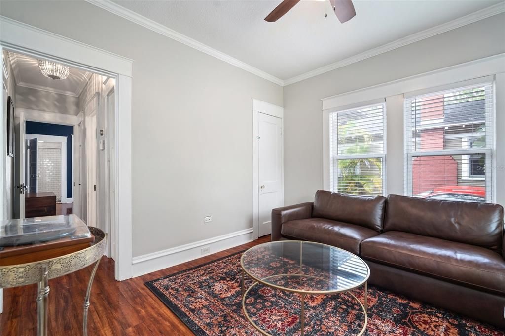 En Venta: $765,000 (5 camas, 4 baños, 1834 Pies cuadrados)