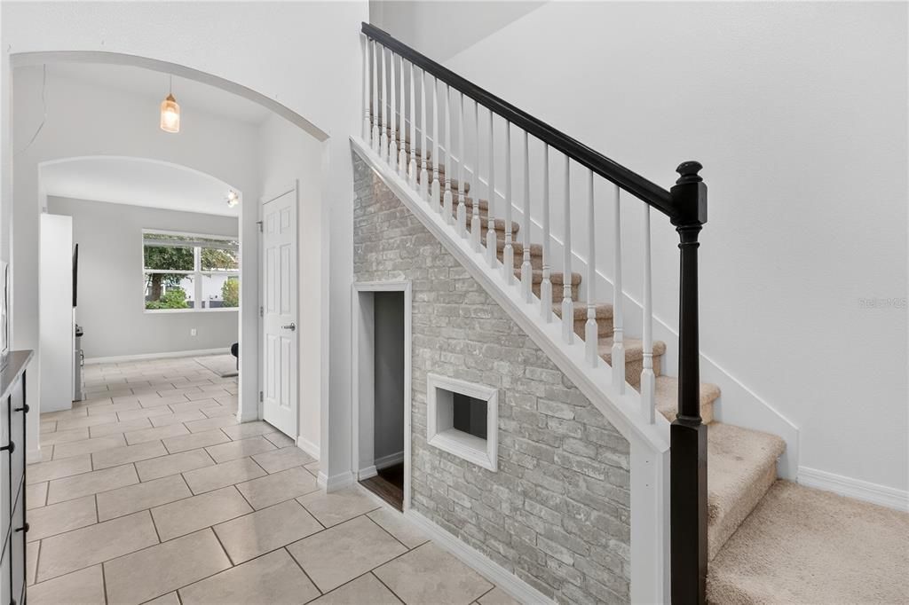 На продажу: $325,000 (3 спален, 2 ванн, 1590 Квадратных фут)