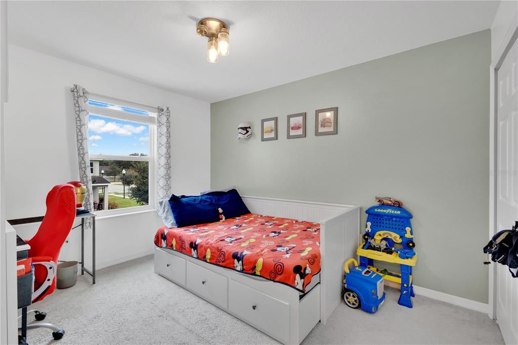 На продажу: $325,000 (3 спален, 2 ванн, 1590 Квадратных фут)