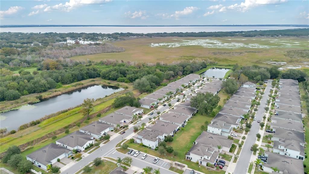 На продажу: $325,000 (3 спален, 2 ванн, 1590 Квадратных фут)