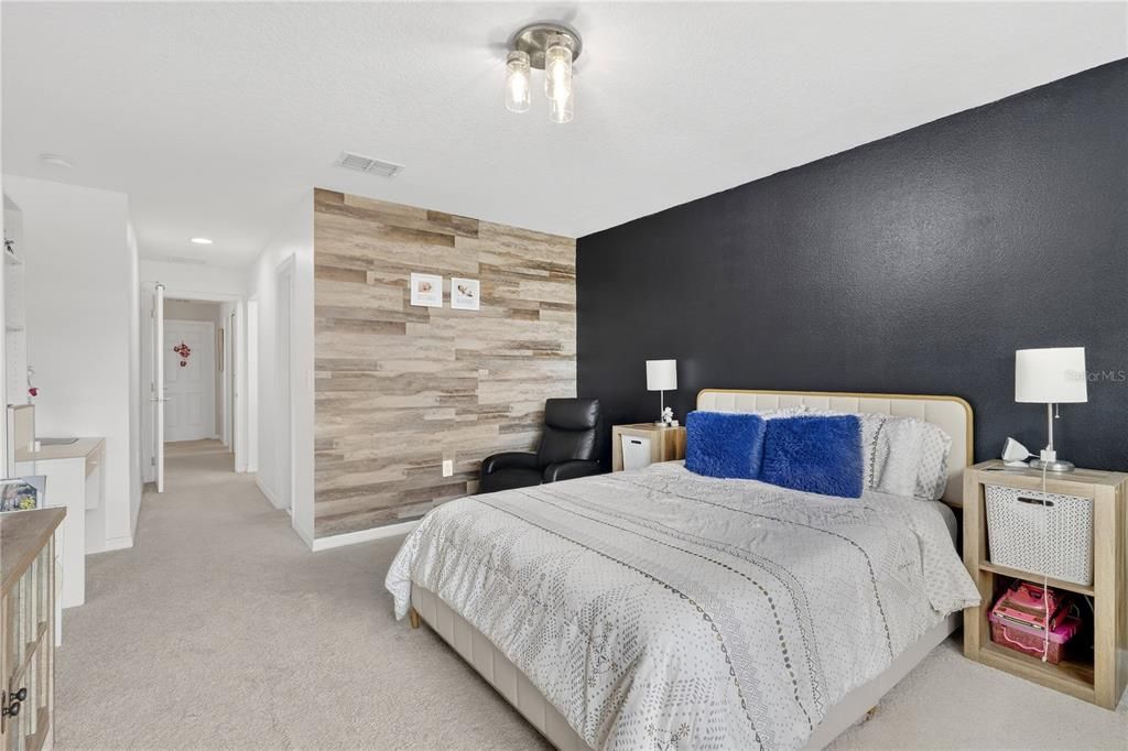 На продажу: $325,000 (3 спален, 2 ванн, 1590 Квадратных фут)