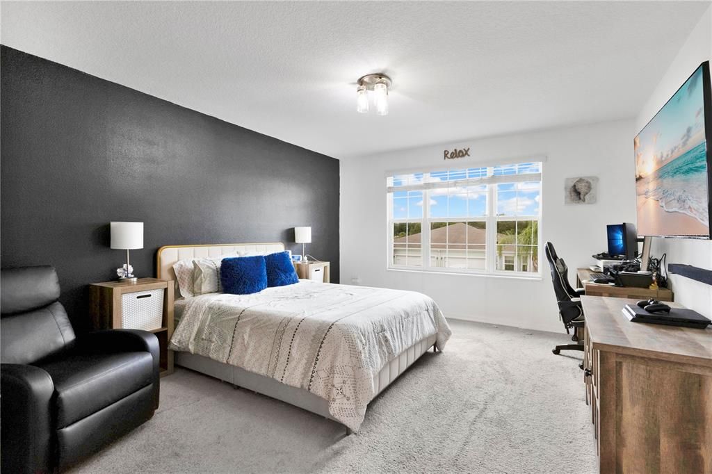 На продажу: $325,000 (3 спален, 2 ванн, 1590 Квадратных фут)