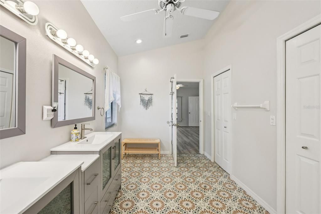 For Sale: $899,000 (4 beds, 3 baths, 2701 Square Feet)