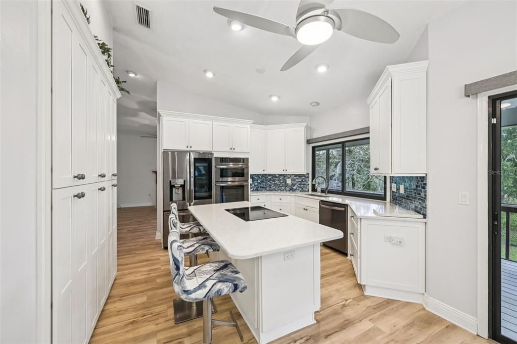 For Sale: $899,000 (4 beds, 3 baths, 2701 Square Feet)